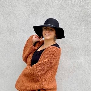 Meet your Posher, Kendall